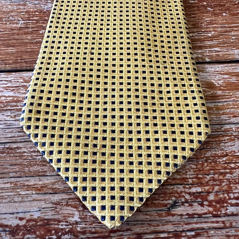 Brooks Brothers good used